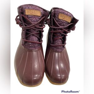 Sperry Saltwater Duck Nylon Quilted Maroon Boots STS82680 Women’s size 7.5